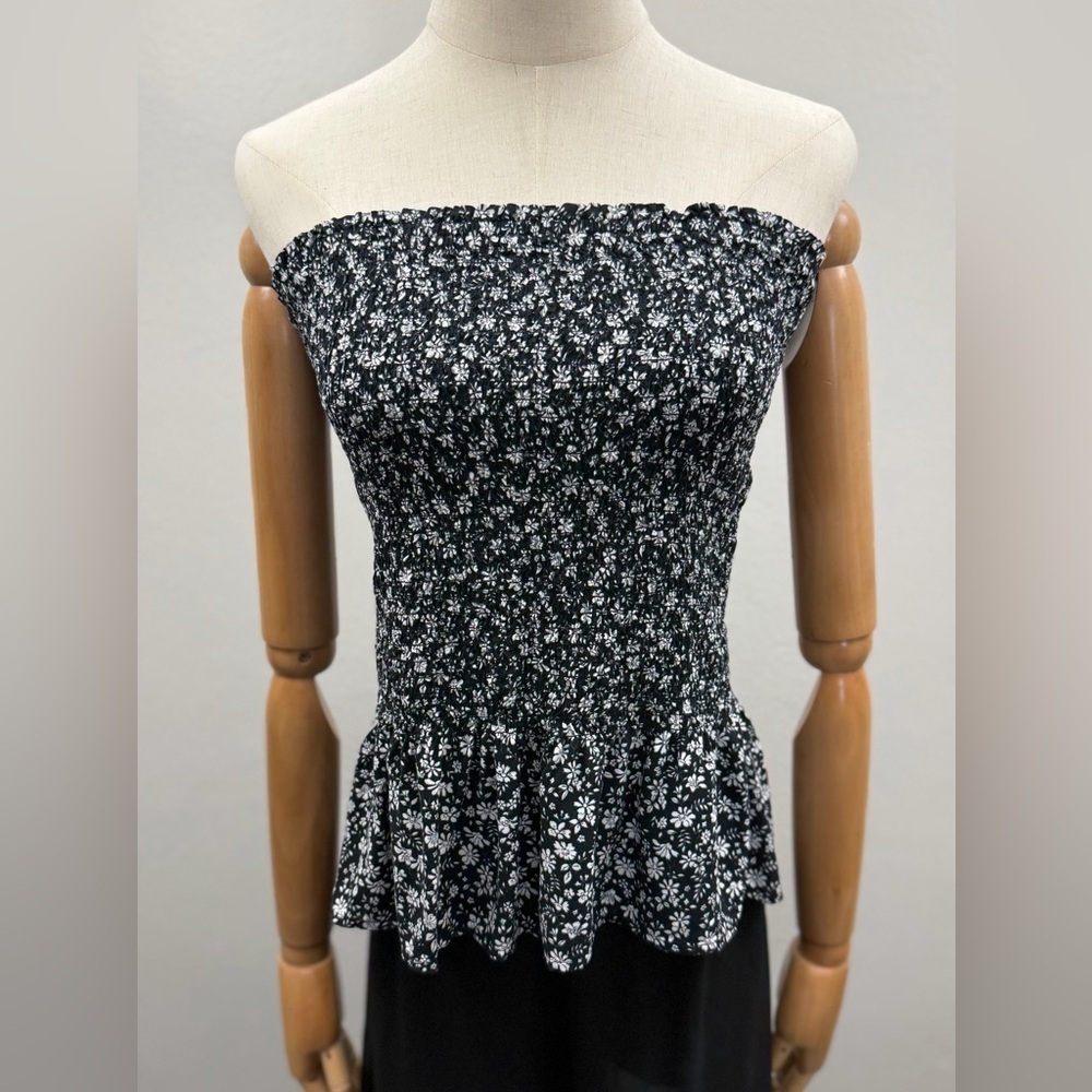 Hollister Smocked Floral Tube Top / Mini Skirt 2-in-1 Black White XS